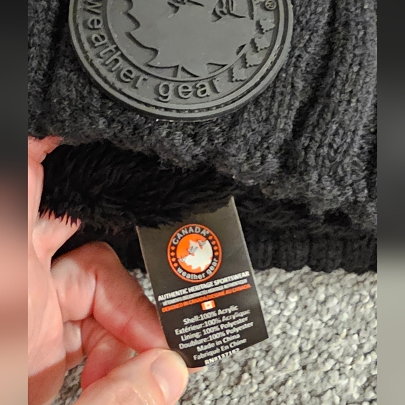 Canada Weather Gear Cuffed & Faux fur lined  knit beanie - Picture 3 of 4